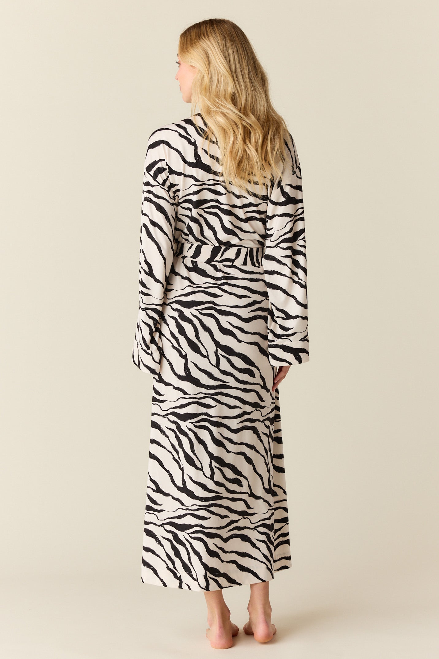 Kihara Robe Kaia Cloud Jersey Kimono Robe in Serengeti – MASONgrey