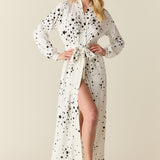 Skyler Cloud Jersey Banded Long Robe in White Stars