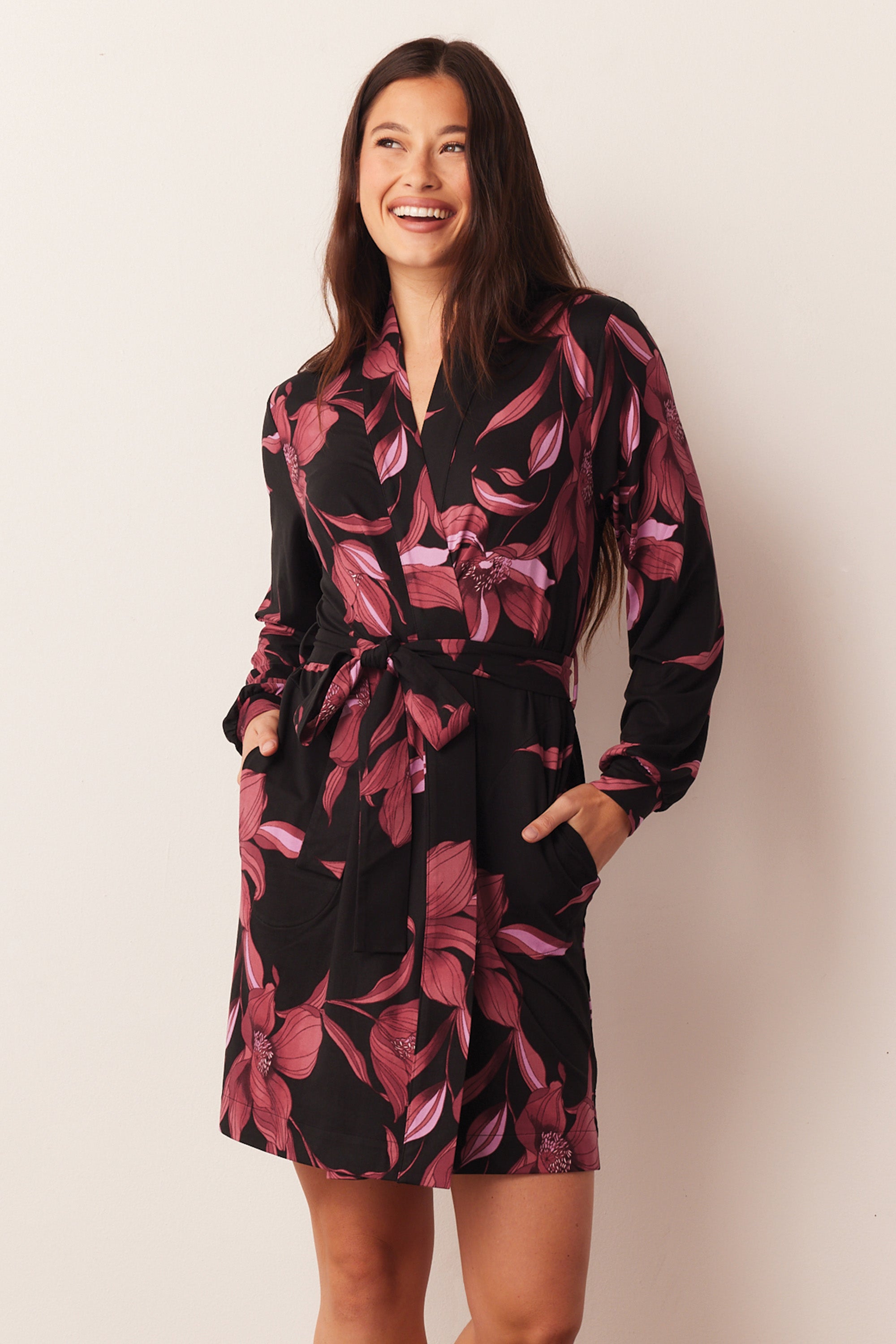 Load image into Gallery viewer, QUINN BANDED SHORT ROBE | FLORA
