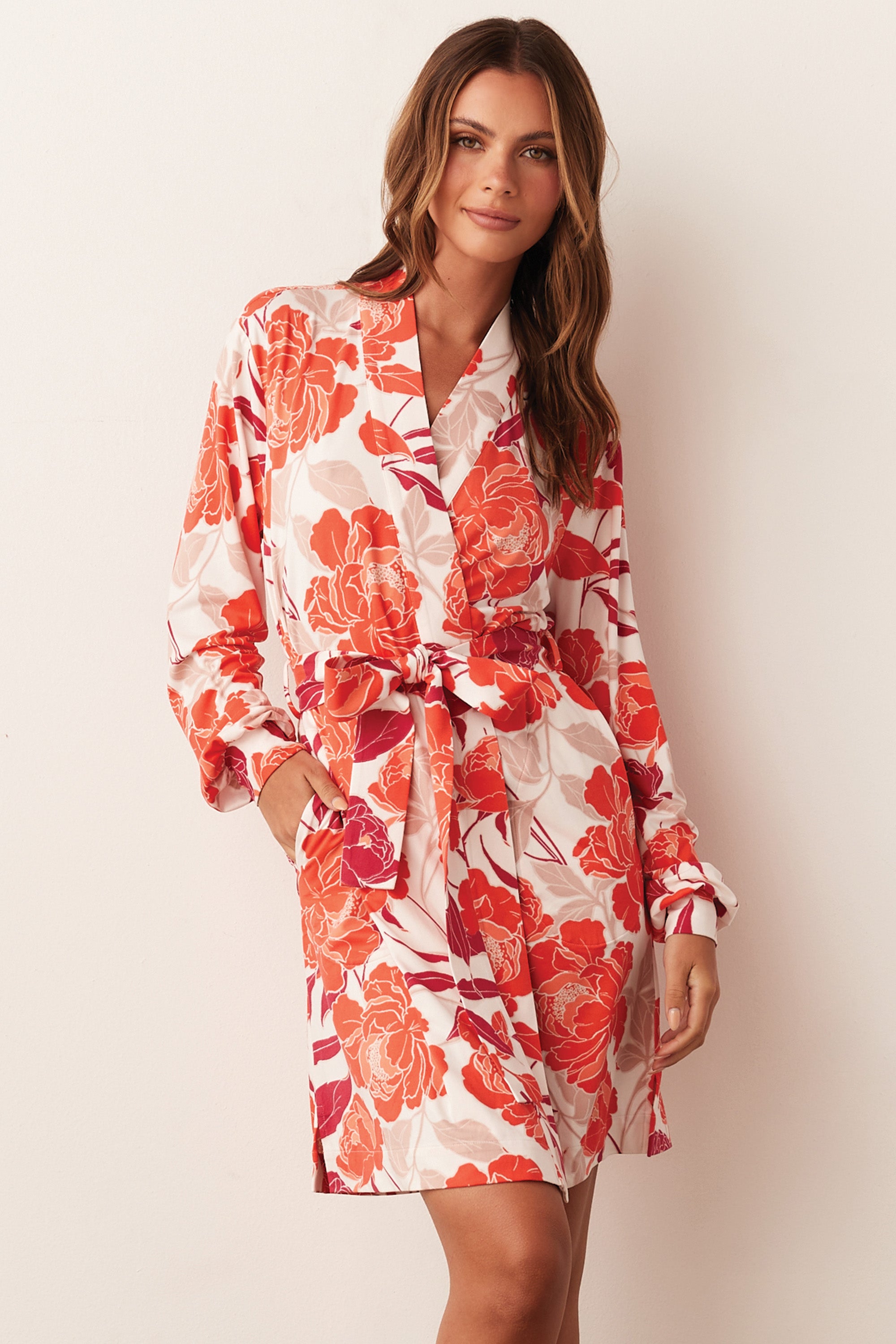 Load image into Gallery viewer, QUINN BANDED SHORT ROBE | POSITANO FLORAL
