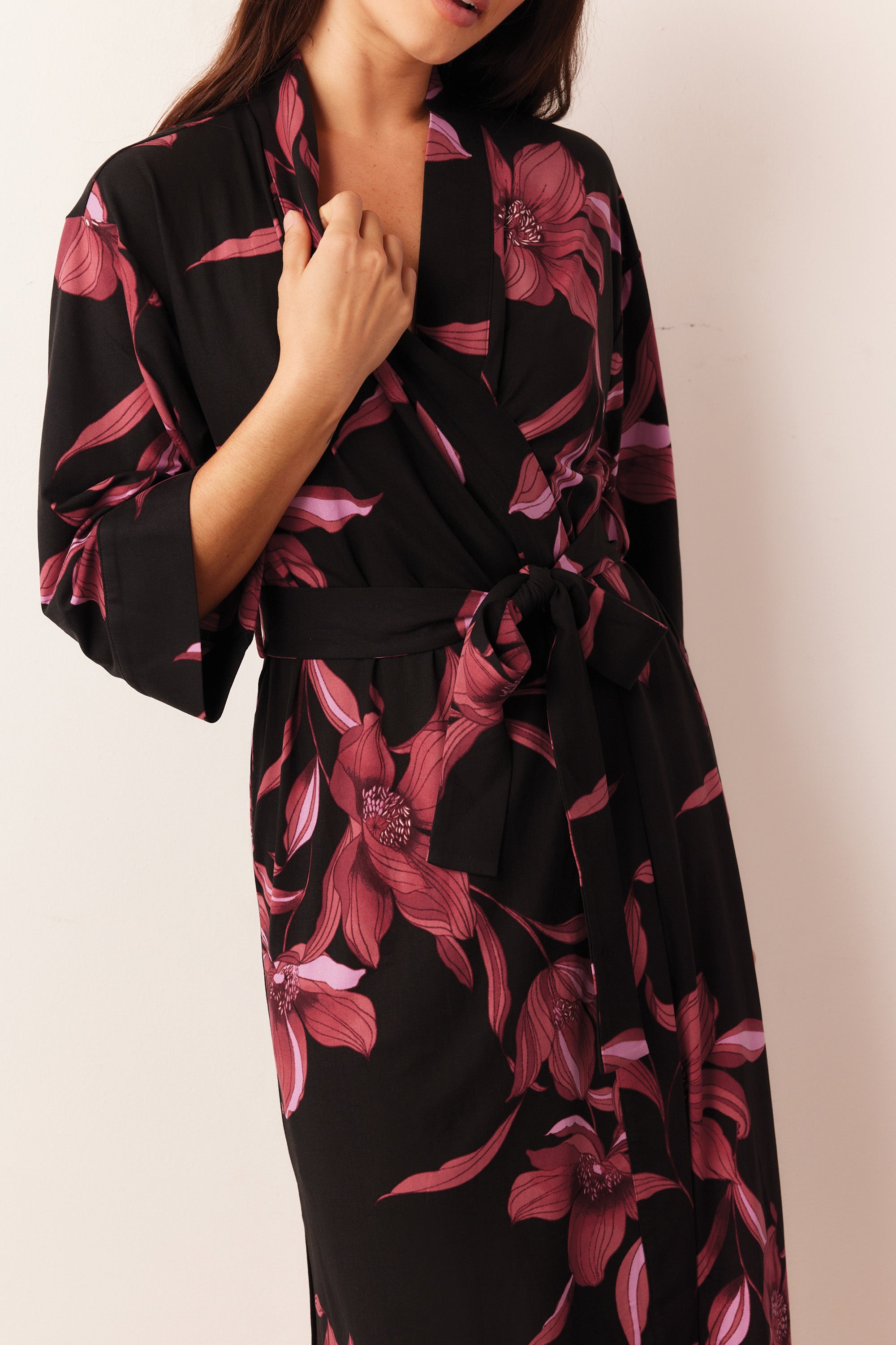 Load image into Gallery viewer, VERA MIDI ROBE | FLORA
