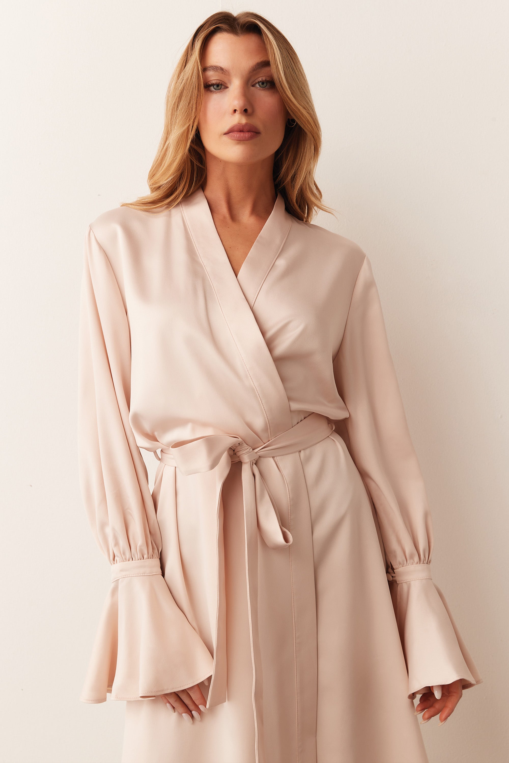 Load image into Gallery viewer, STARLET CUFF ROBE | BLUSH
