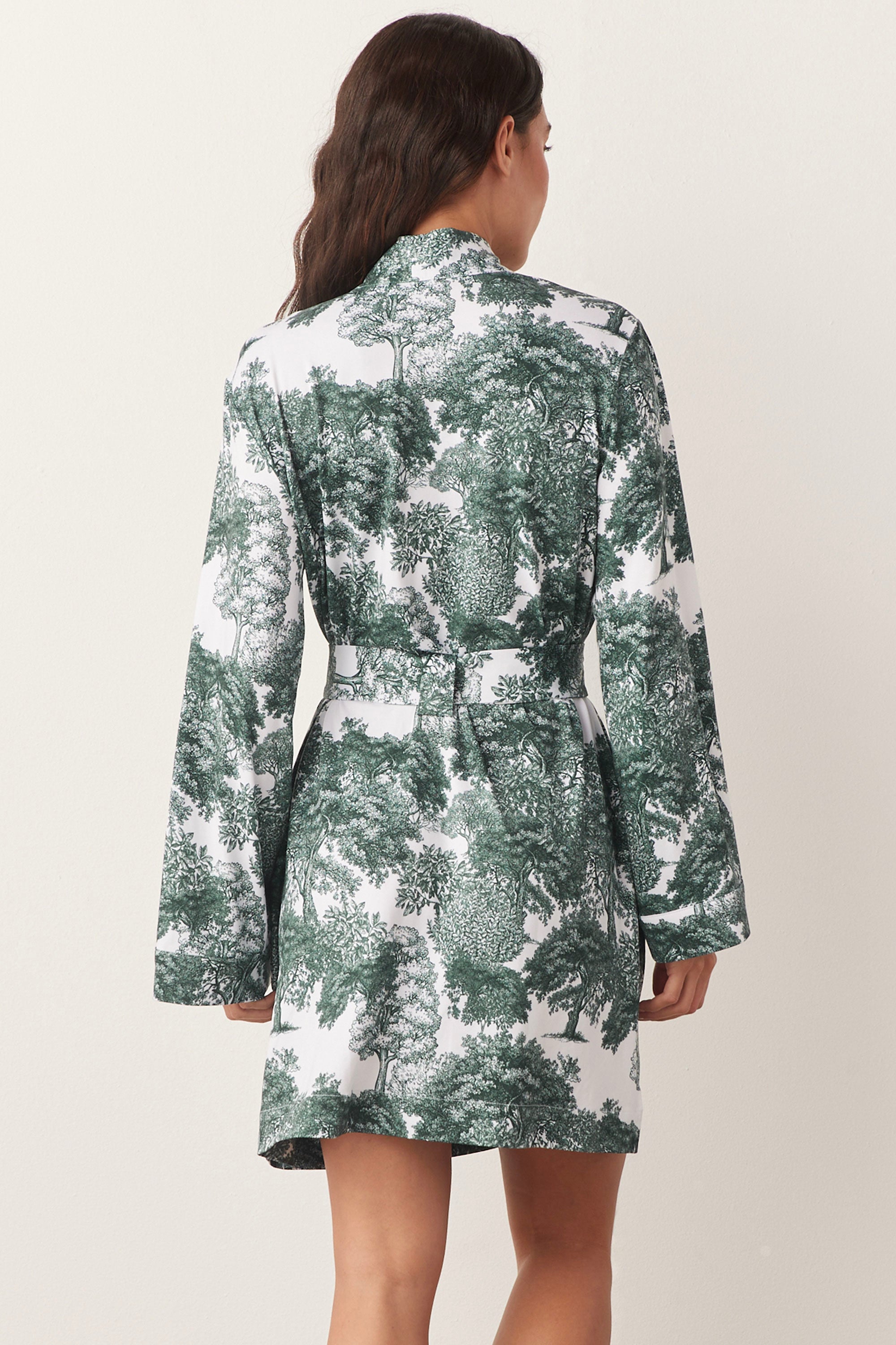 Load image into Gallery viewer, MEADOW CLASSIC SHORT ROBE | FOREST TOILE
