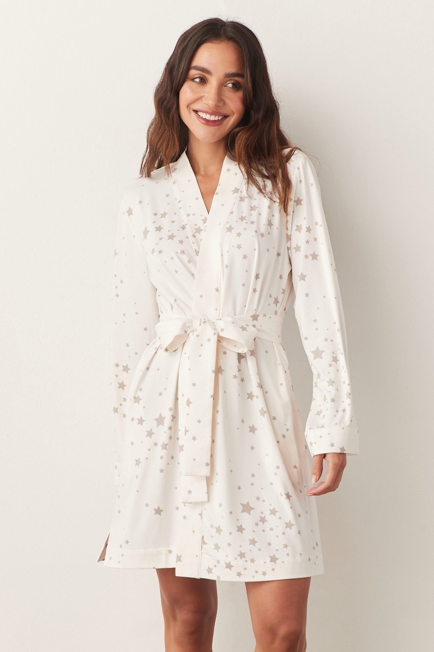 MEADOW CLASSIC SHORT ROBE | TAUPE STARS
