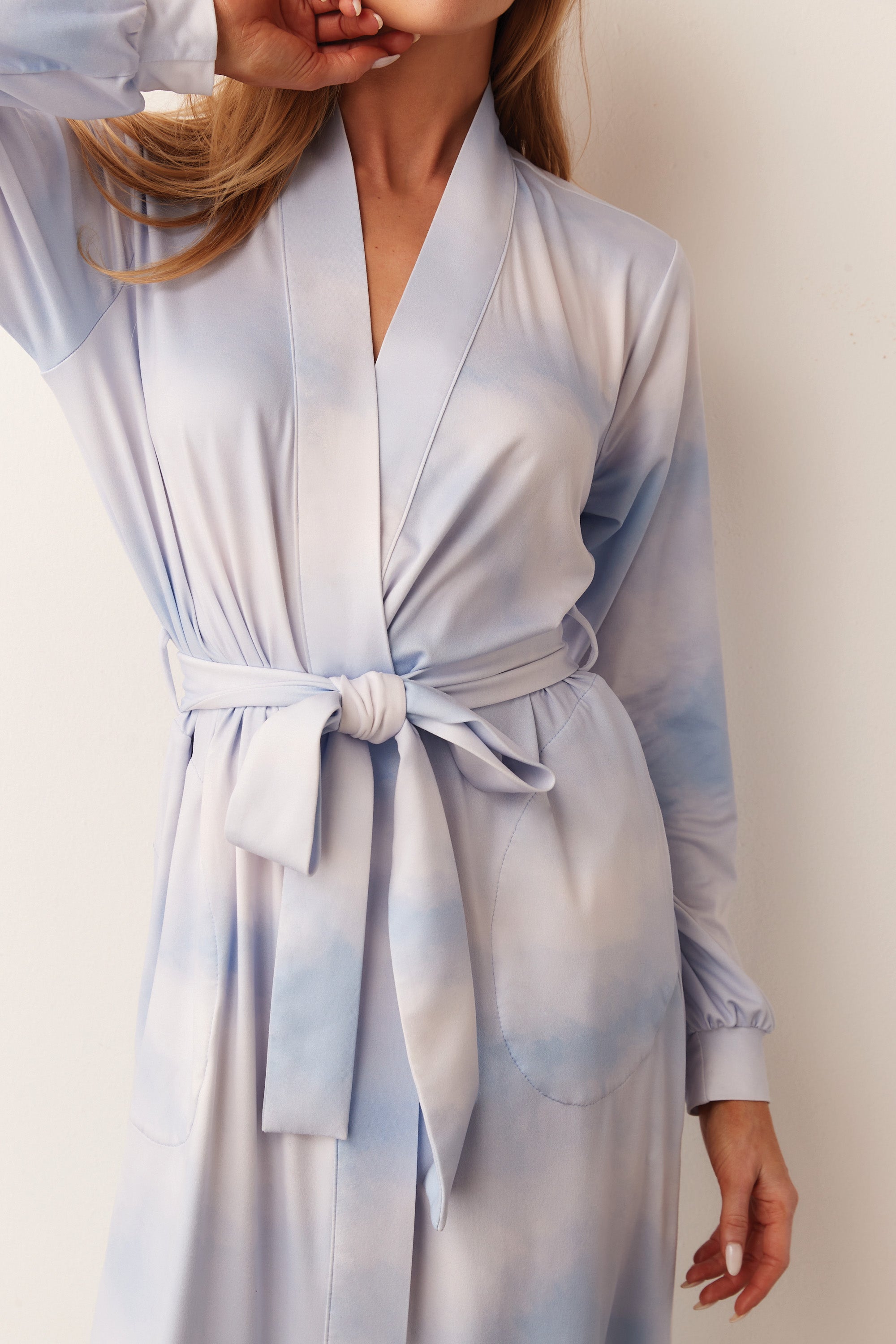 Load image into Gallery viewer, SKYLER BANDED LONG ROBE | DAYDREAM
