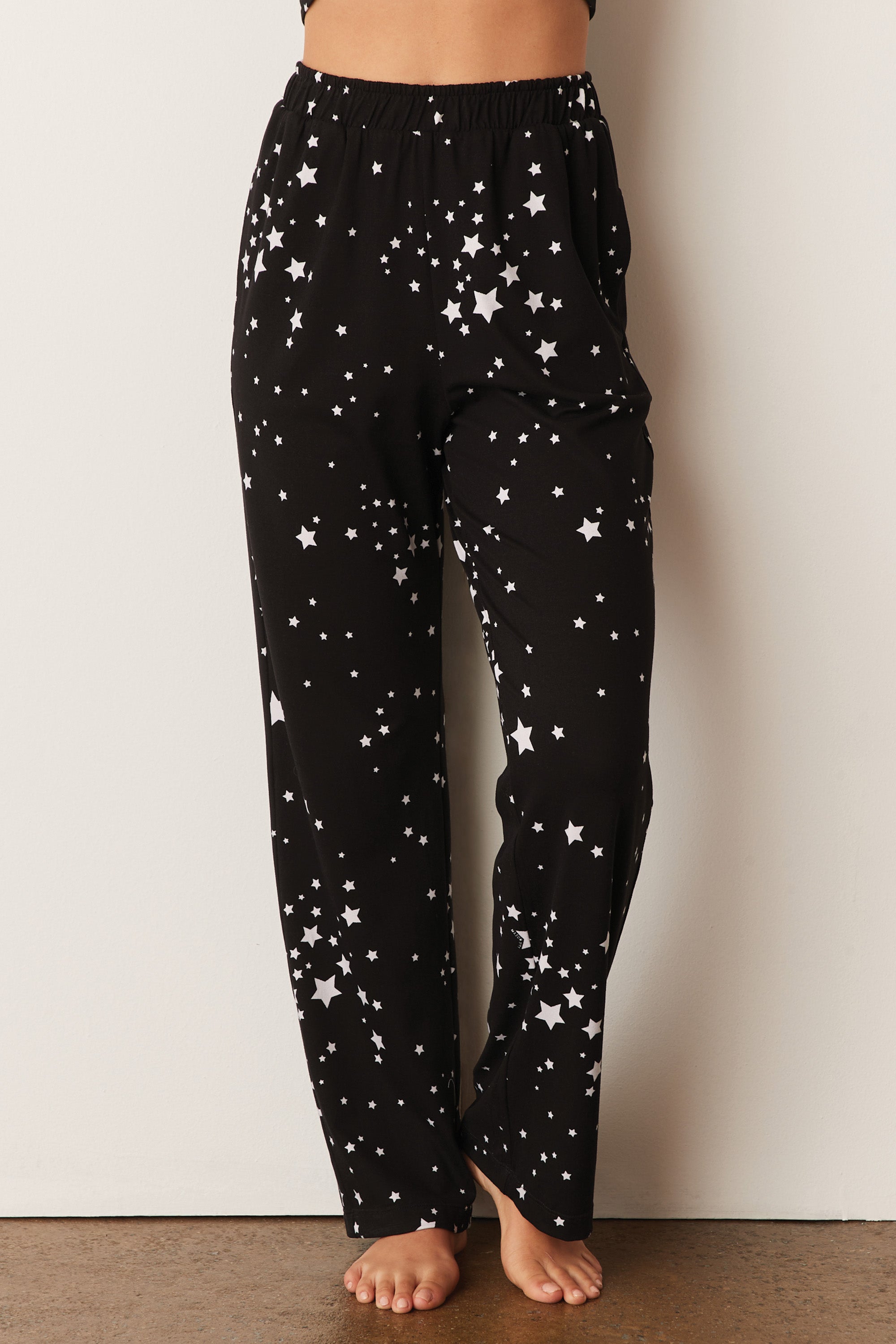 Load image into Gallery viewer, REMI LOUNGE PANT | BLACK STARS
