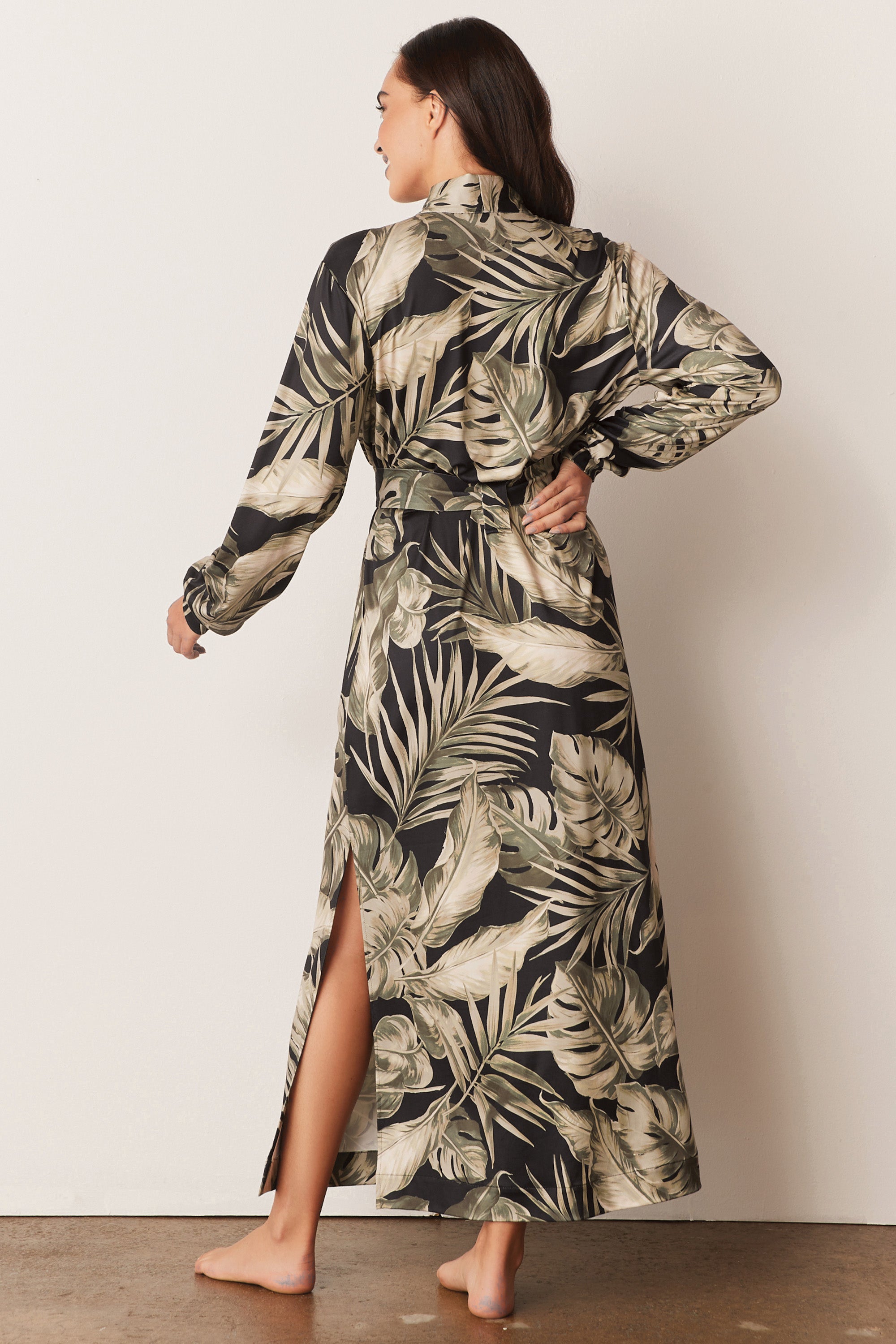 Load image into Gallery viewer, SKYLER BANDED LONG ROBE | MIDNIGHT PALMS
