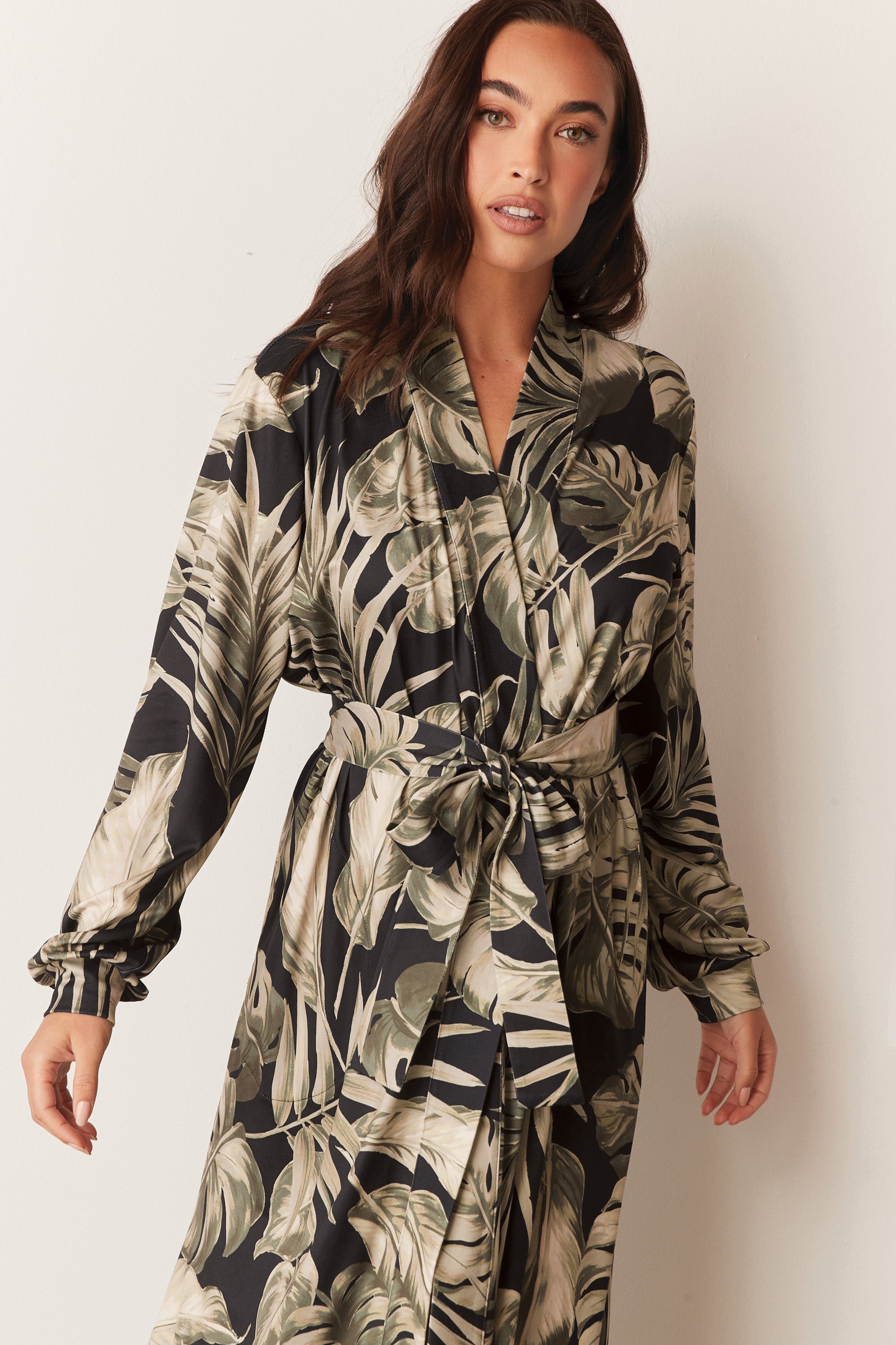 Load image into Gallery viewer, SKYLER BANDED LONG ROBE | MIDNIGHT PALMS
