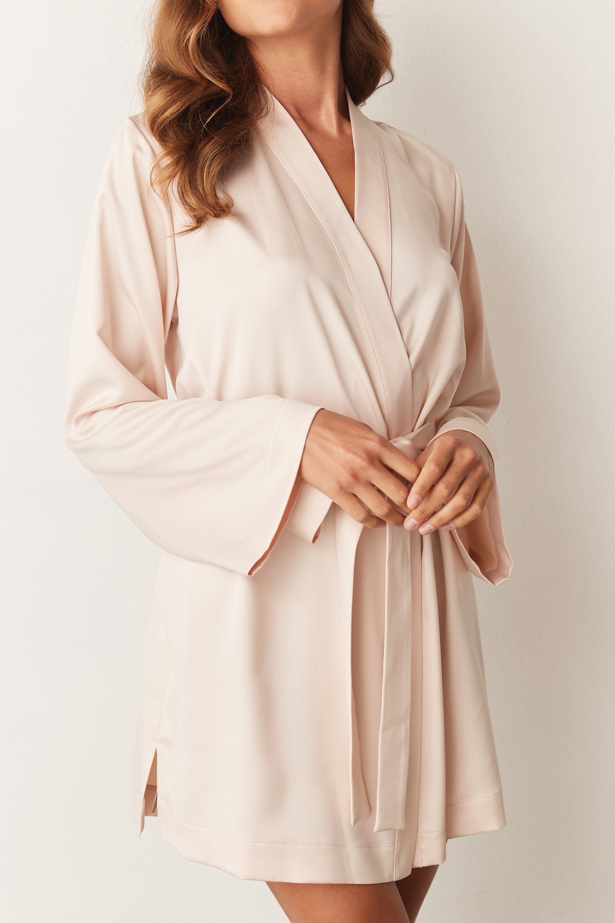 Load image into Gallery viewer, CHERIE SHORT ROBE | BLUSH
